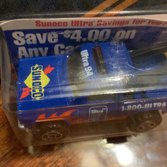 Vintage 1994 Sunoco Tow Truck Collector Edition Die cast Majorette New 1990s 90s - Picture 8 of 10